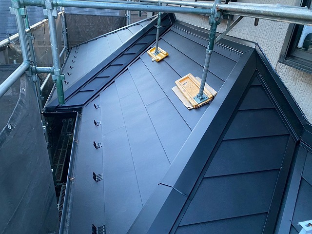 横暖ルーフαｓ　屋根カバー工事